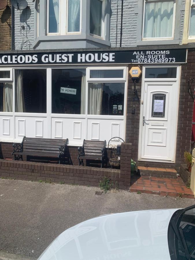 Macleods Hotel Blackpool Bagian luar foto