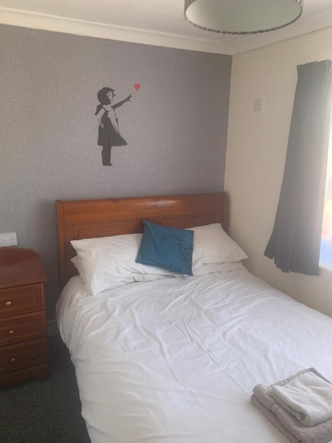 Macleods Hotel Blackpool Bagian luar foto