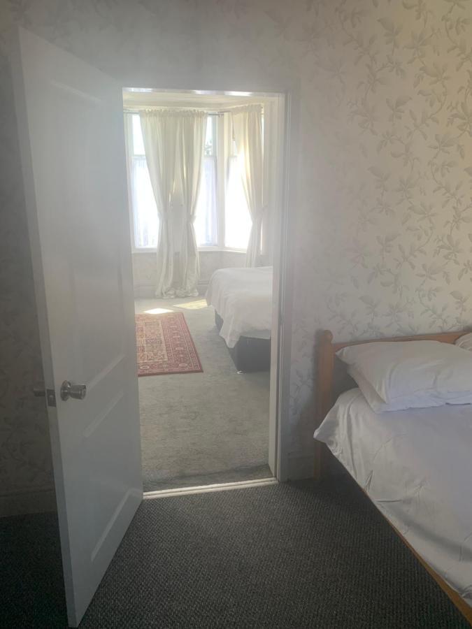 Macleods Hotel Blackpool Bagian luar foto
